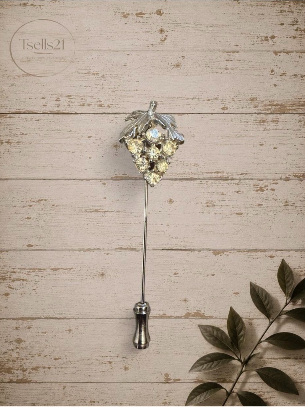 Rhinestone Vintage Mid-Century Grape Stick Pin